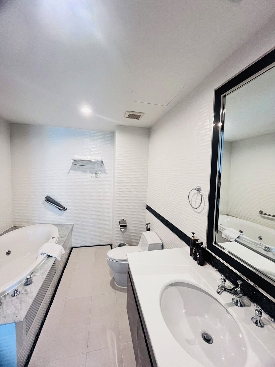 One Bedroom Executive | Caja de seguridad en la habitación, escritorio y cortinas blackout 