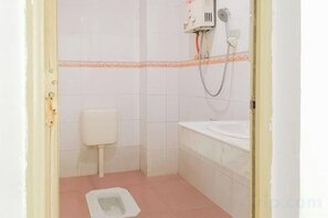 Ảnh chưa phân loại, 3 trong số 28 ảnh, nút