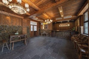 Interior - Yunqi Hostel (Yunhe)