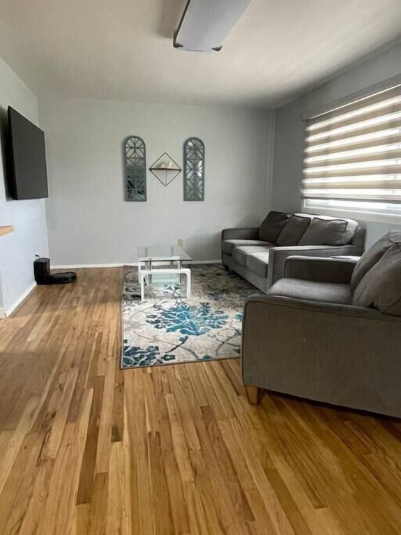 Charming 2-bedroom House For A Peaceful Getaway, Peaceful Home Away From Home - Cheyenne, WY