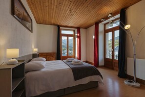 2 habitaciones, wifi gratis y ropa de cama 