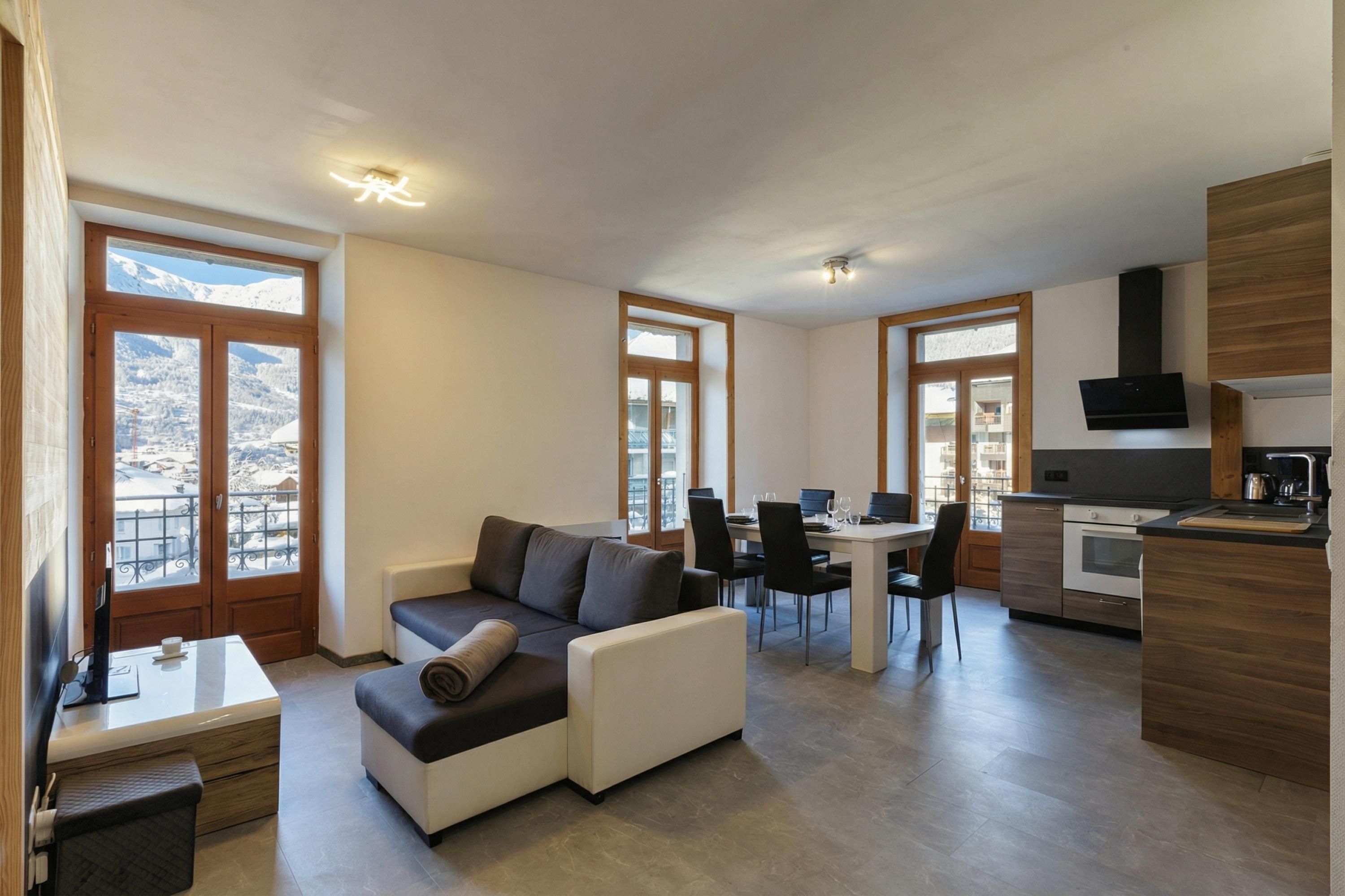 Living and dining room