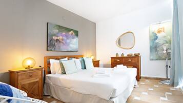 1 chambre, fer et planche à repasser, Wi-Fi gratuit, draps fournis