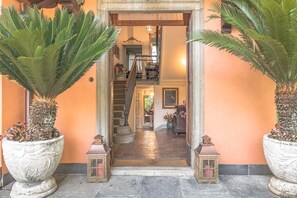 Dettaglio esterni