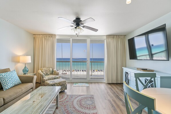 TV - The Pelican Beach 510 (Destin)