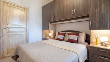 2 Schlafzimmer, Bügeleisen/Bügelbrett, kostenloses WLAN, Bettwäsche