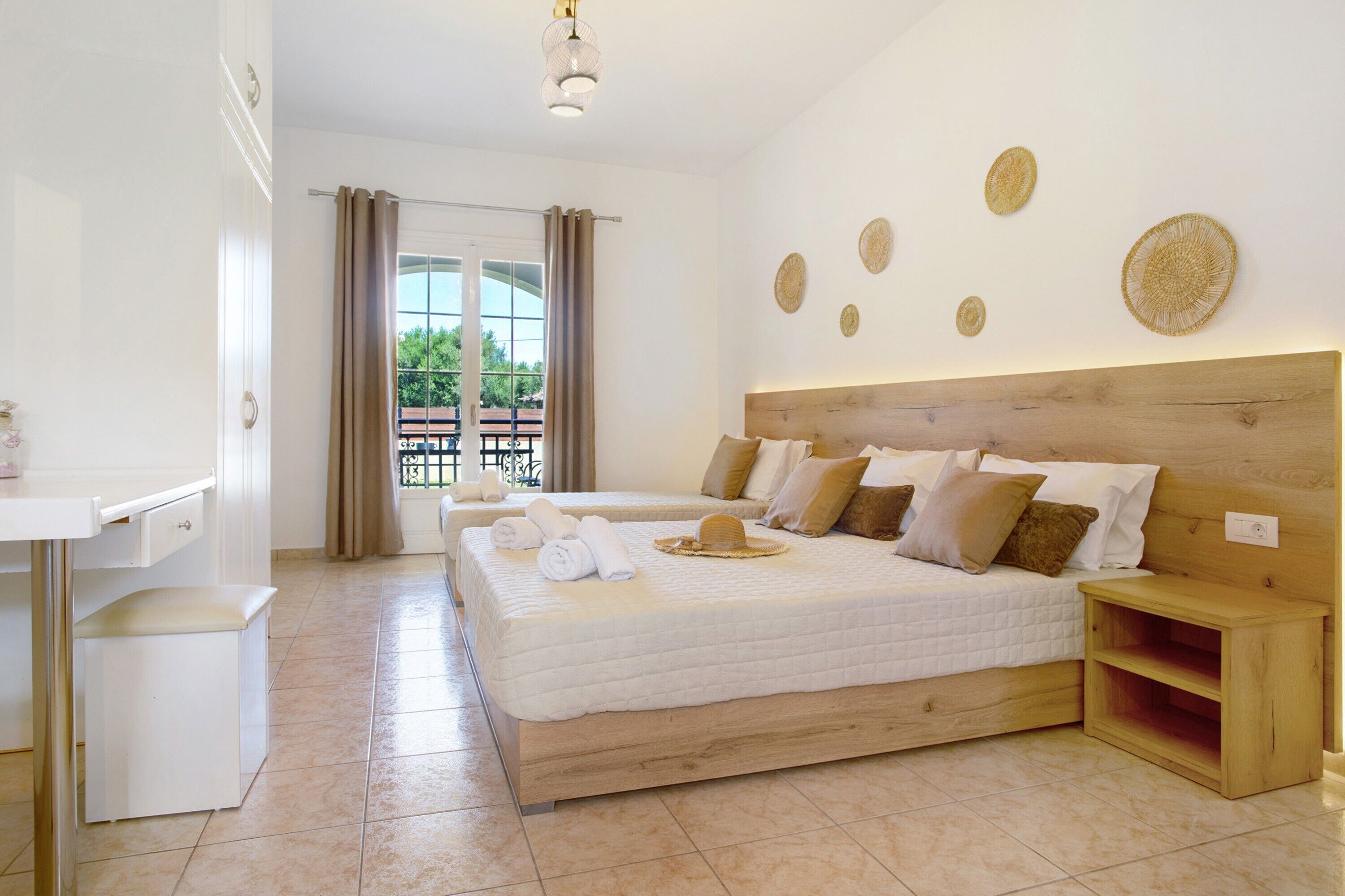 1 bedroom, free WiFi, bed sheets