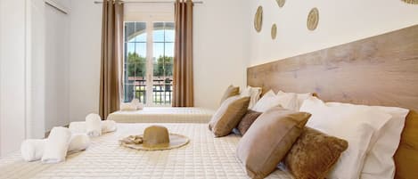 1 bedroom, free WiFi, bed sheets