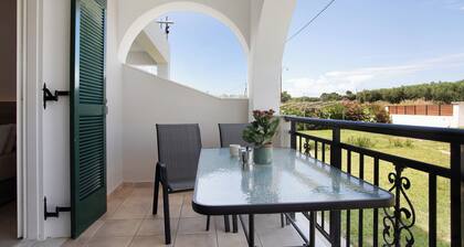 Holiday Apartment "Tropical Studio 3" with Shared Garden, A/C & Wi-Fi