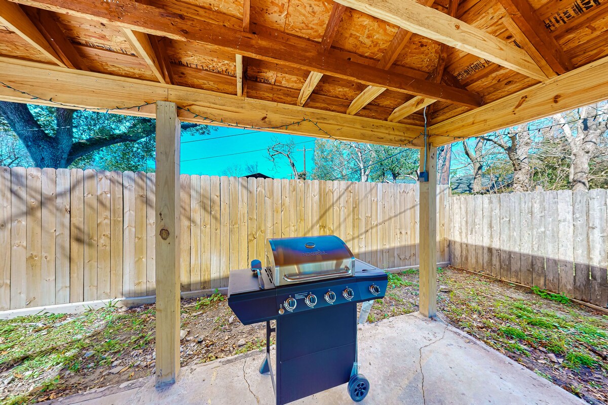 Photo 24 of Dog-friendly downtown home with pavilion, grill, enclosed yard, streaming, patio