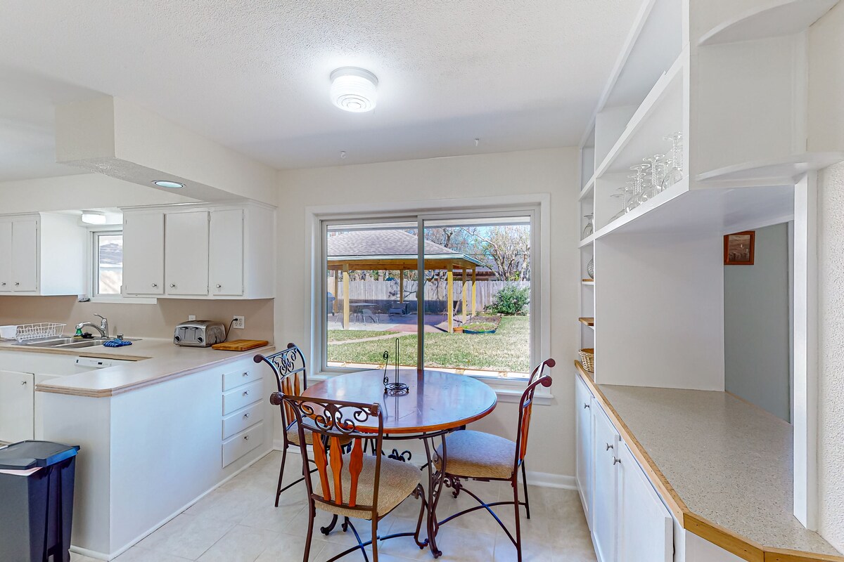 Photo 11 of Dog-friendly downtown home with pavilion, grill, enclosed yard, streaming, patio
