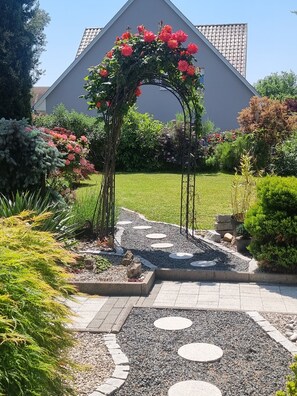 Property grounds - Charming house with garden near Colmar 3⭐️ (MUNTZENHEIM)