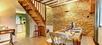 Beautifully presented holiday cottage in the Cotswolds - Holly Cottage