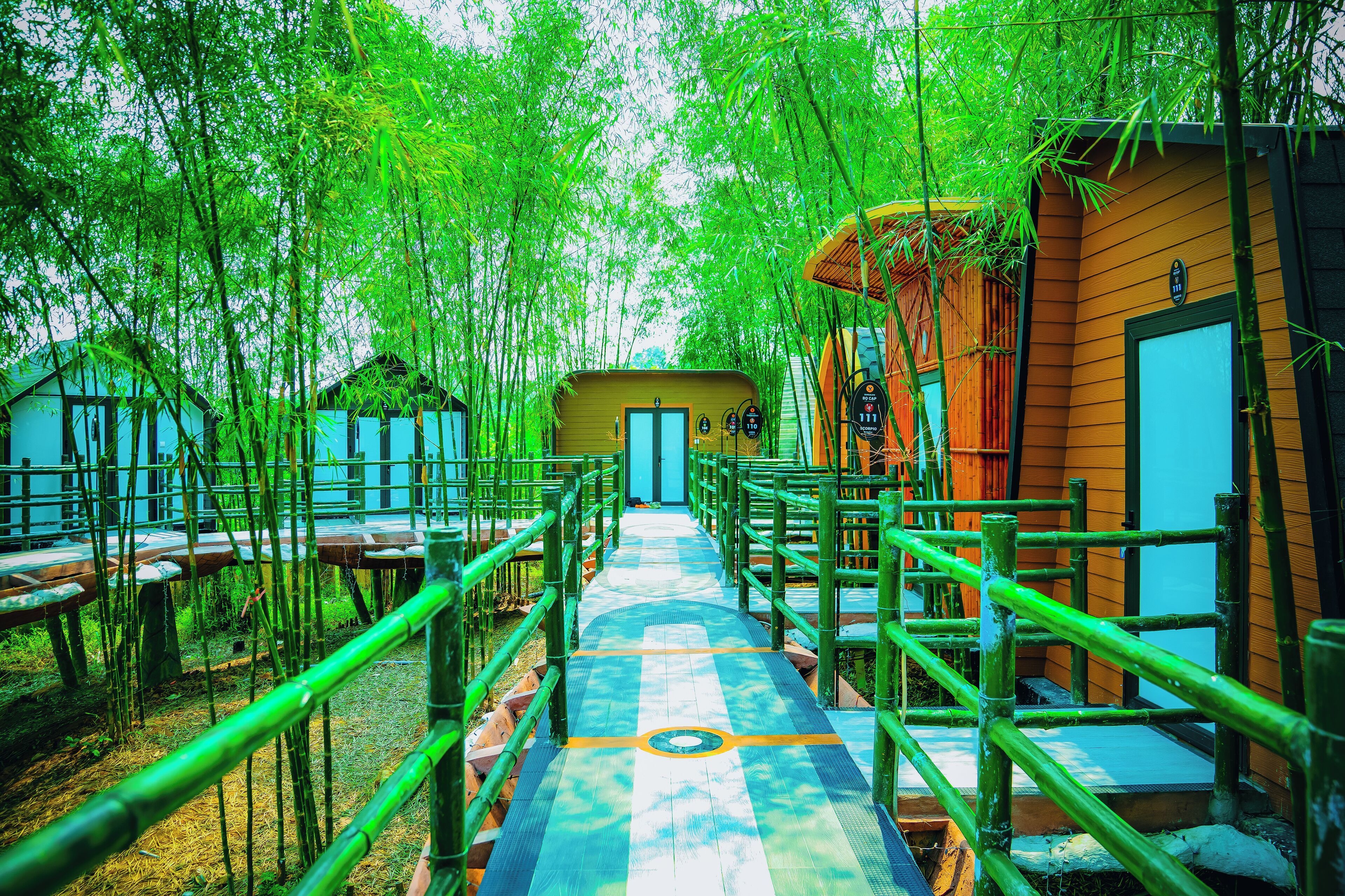 Romantic Bungalow, Garden View, Slope side | Balcony view