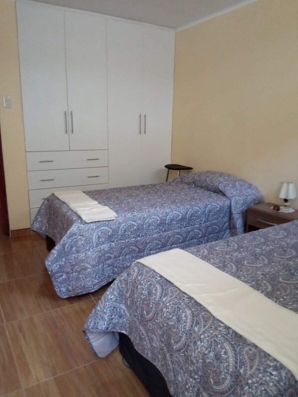 1 bedroom, WiFi, bed sheets