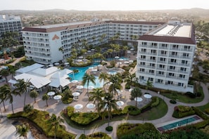 Exterior - Ocean View! Beachfront Aruba - Family Friendly Resort (Noord)
