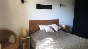 1 chambre, fer et planche Ă  repasser, lit parapluie, Wi-Fi gratuit