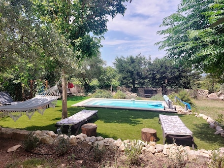 Outdoor pool. Escattou : with swimming pool, private garden in a quiet area