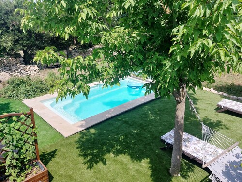 Escattou : with swimming pool, private garden in a quiet area