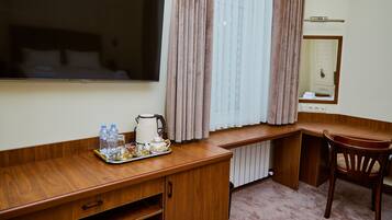 Superior-Doppelzimmer | Minibar, Schreibtisch, laptopgeeigneter Arbeitsplatz, kostenloses WLAN