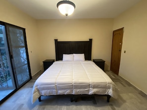 Studiosuite | Hochwertige Bettwaren, Betten mit Memory-Foam-Matratzen