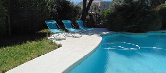 Quiet apartment CLIM private pool exclusive for travelers near BEACHES