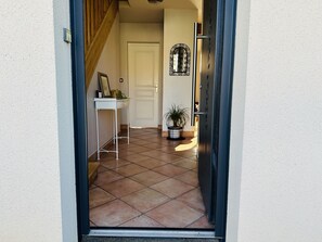 Interior - House in Le Mans, 6 rooms, sleeps 8 (Le Mans)