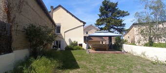 House 10 people