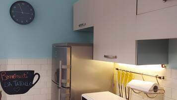 Mikrowelle, Ofen, Herdplatte, GeschirrspĂŒler