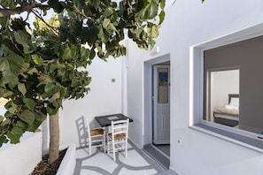 Exterior - Villa Ostrich (Santorini)