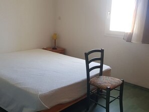 1 quarto