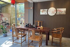 Unclassified image, 2 of 94, button - Peach Blossom Bay Resort (Guilin Ludiyan Scenic Area) (Guilin)