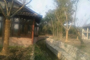 Unclassified image, 2 of 35, button - Xingfu Yayuan Guesthouse (Tongxiang)