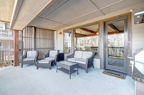 المنطقة المحيطة بالمنشأة