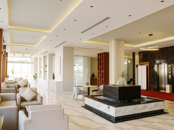 Reception - Al Alamein Suites (Tabuk)