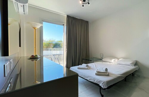 Fotoxenia Luxury Apts