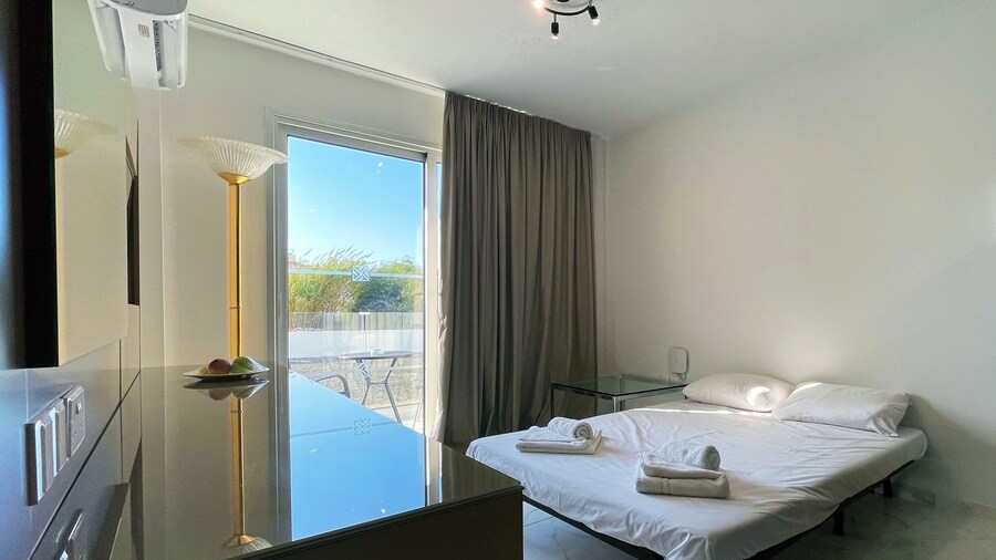 Fotoxenia Luxury Apts