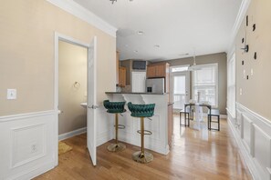 Interior - Luxxe du’ Chateau - Luxurious 3 bedroom townhouse located on the edge of Atlanta (Atlanta)