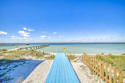 Charming 3 Bedroom Water Front Bungalow