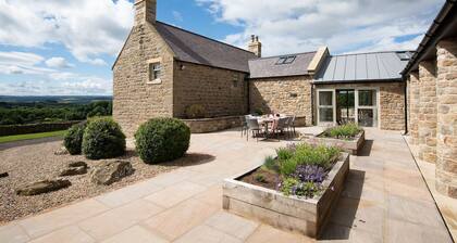Shepherd's House - a fabulous four-bedroom farmhouse and courtyard conversion