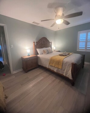 2 chambres, bureau, fer et planche à repasser, Wi-Fi gratuit