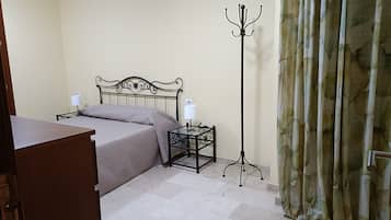 2 habitaciones, escritorio y insonorización