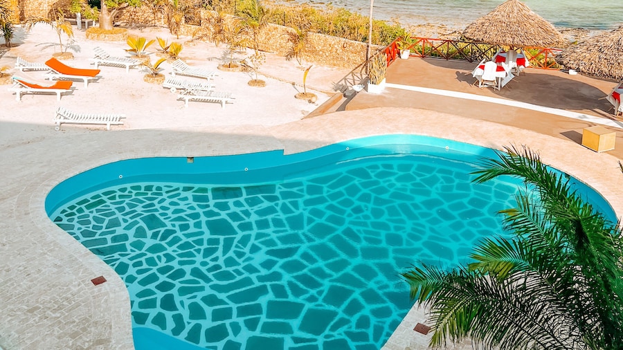 Met Beach Resort