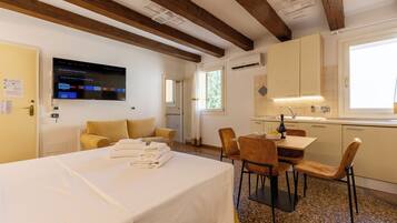 1 Schlafzimmer, Bügeleisen/Bügelbrett, WLAN, Bettwäsche