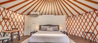 OT 3515A Texas Yurt Haus Armadillo