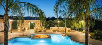 Villa Shangri La - Five Bedroom Villa, Sleeps 12