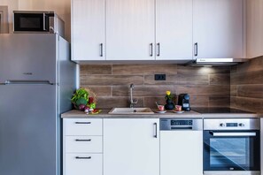 Fridge, microwave, oven, dishwasher