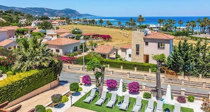 Villa Lara Latchi - Three Bedroom Villa, Sleeps 6