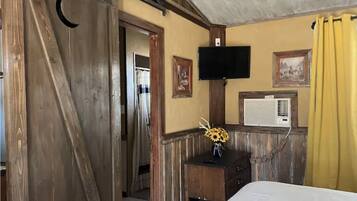 1 habitación, wifi y ropa de cama