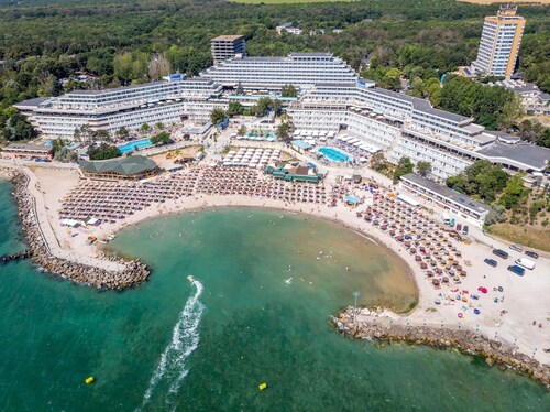 Phoenicia Blue View